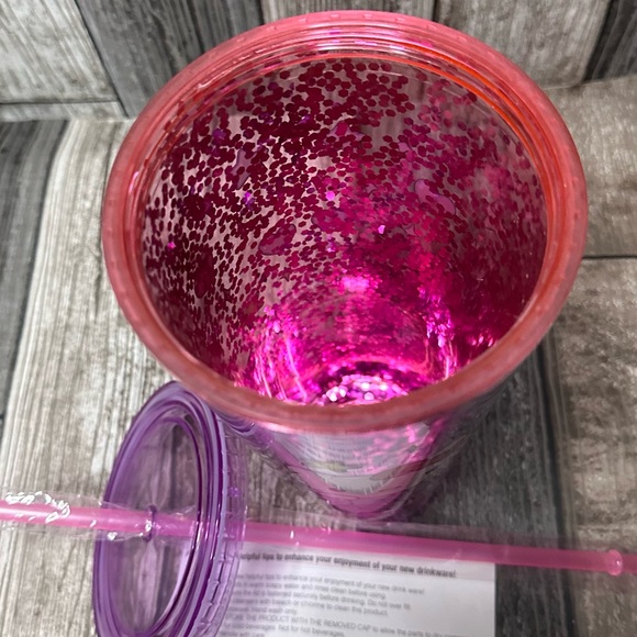Htf🔥Jumbo Hello Kitty 32oz Glitter Tumbler - Picture 2 of 4